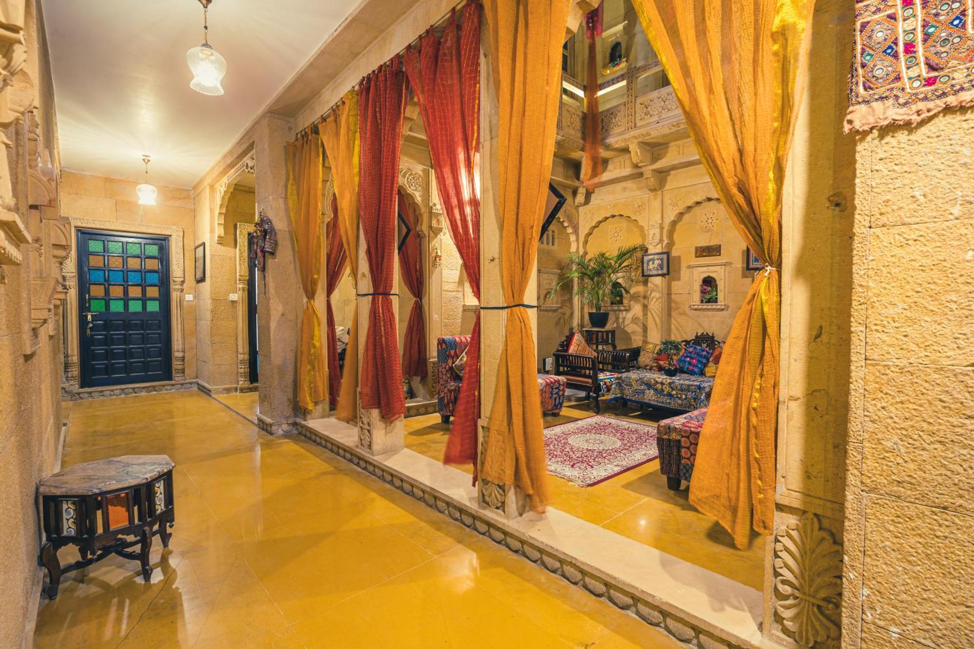 Hotel The Golden House Jaisalmer Esterno foto